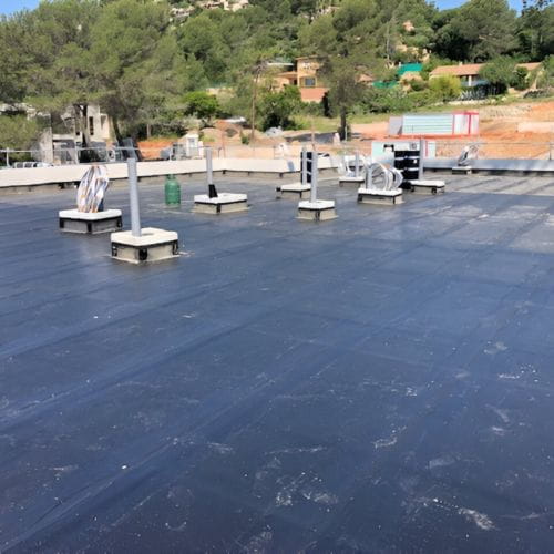 Pose de membrane d'étanchéité soudée