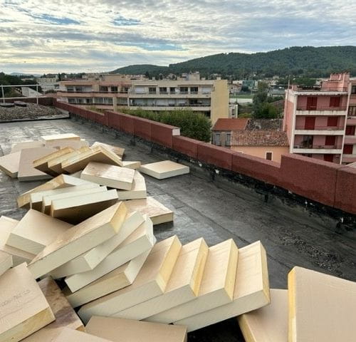 Isolant thermique knauf Thane ET 100 mm de chez Soprema